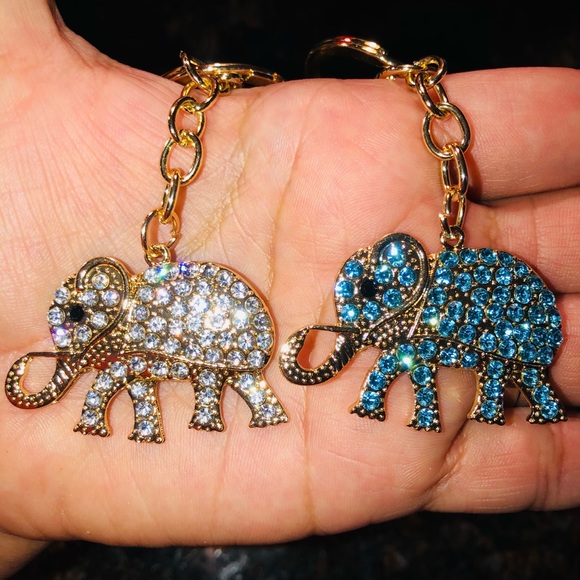 PICK 2 ELEPHANT 🐘 RHINESTONE BAG CHARS NEW 🔥 - Picture 4 of 5